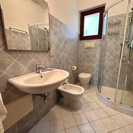 بيت للعطل Sea Rocks House *