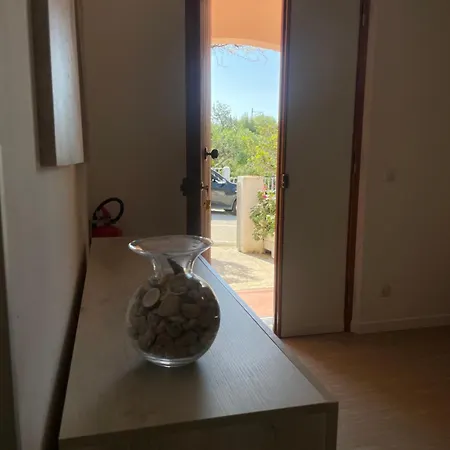 Sea Rocks House